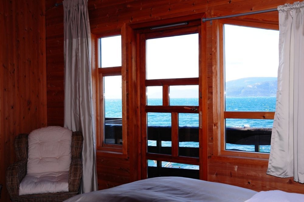 Brekkestranda Fjordhotel Brekke  ภายนอก รูปภาพ